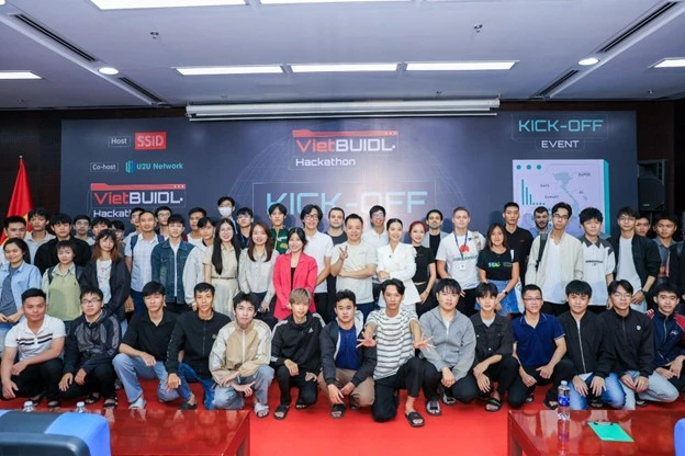 hackathon-1vietbuild.jpg