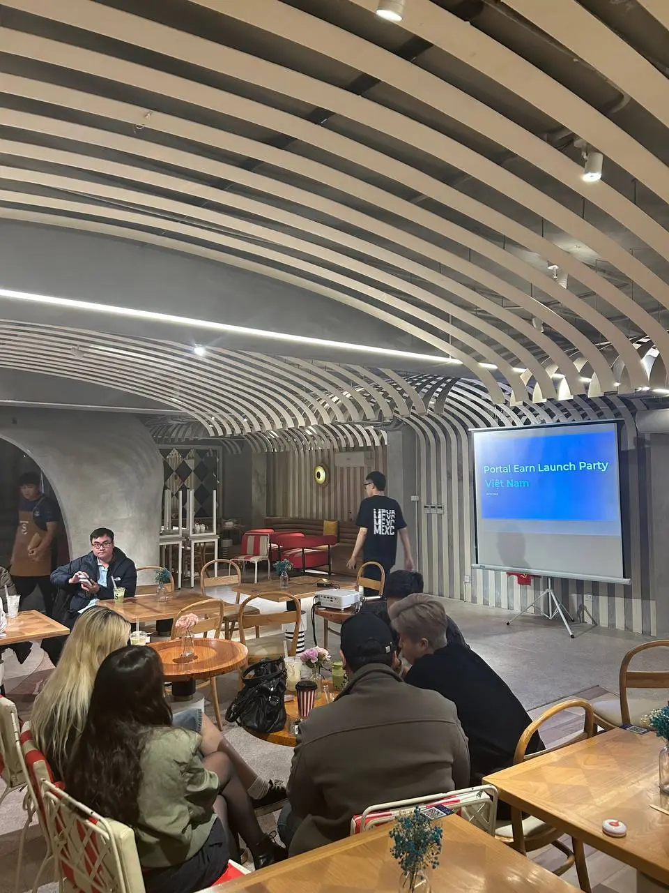 portal earn launchparty.jpg