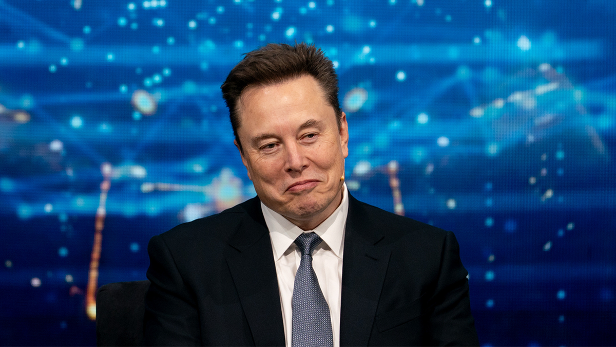 Elon Musk tại Diễn đàn Đầu tư Mỹ – Saudi ở Washington, D.C., thứ Tư, 19:11:2025..webp