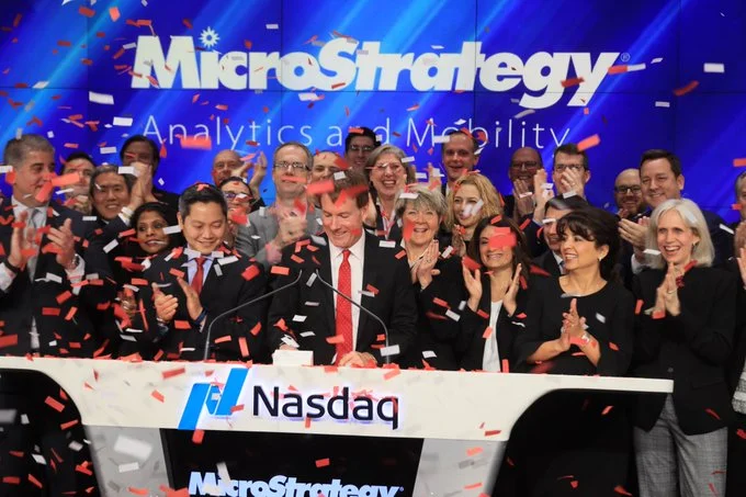 microstrategy-nasdaq-2019.jpg