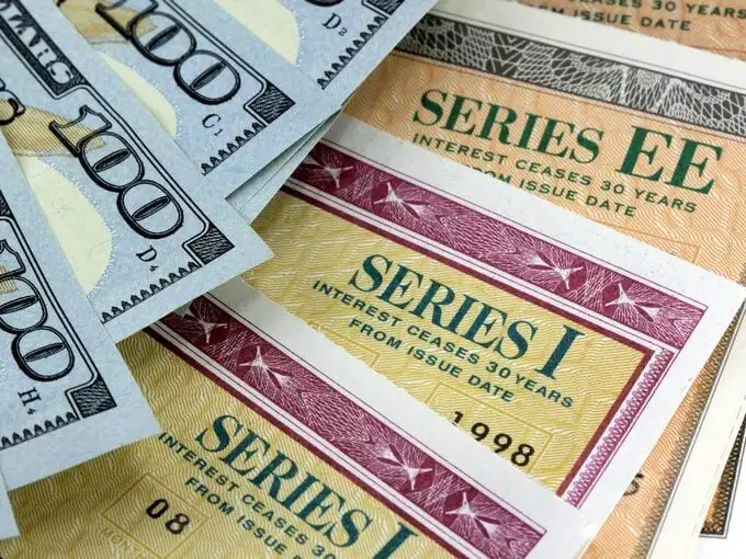 Thâm hụt ngân sách trái phiếu Mỹ.jpg