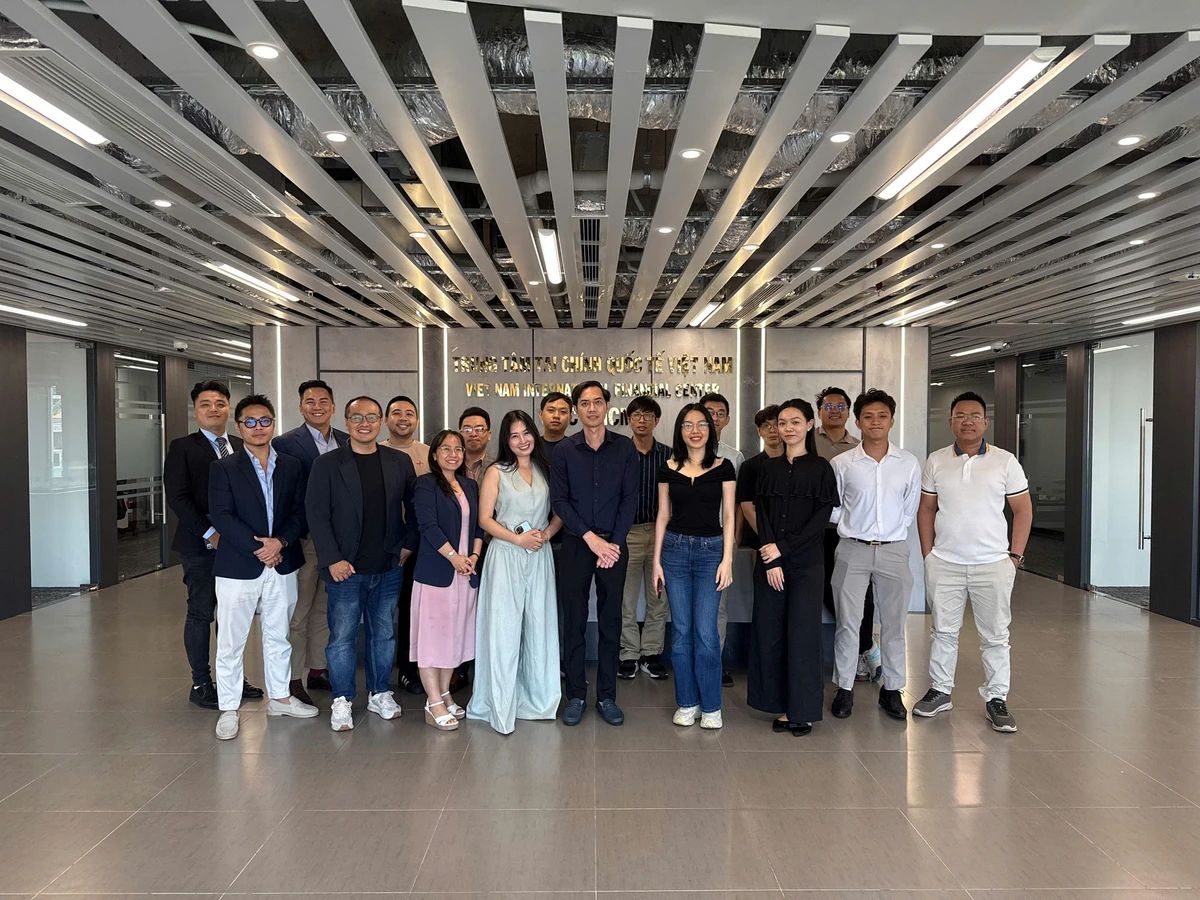 Trum tâm tài chính quốc tế.jpg