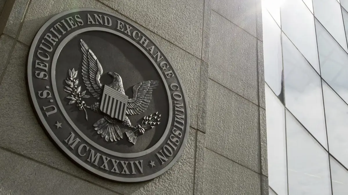 SEC Mỹ cảnh báo nguy cơ máy tính lượng tử phá vỡ Bitcoin và Ethereum, kêu gọi giải pháp chống lượng tử