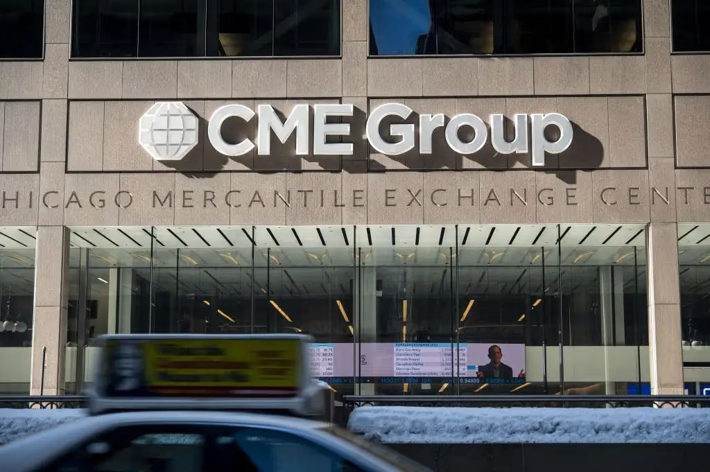 CME-Group-mo-hop-dong-quyen-chon-cho-Solana-va-XRP