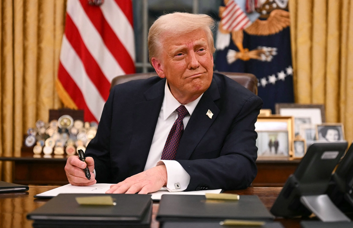 Tong_thong_Trump_de_xuat_tang_thue_ca_nhan_2000_USD