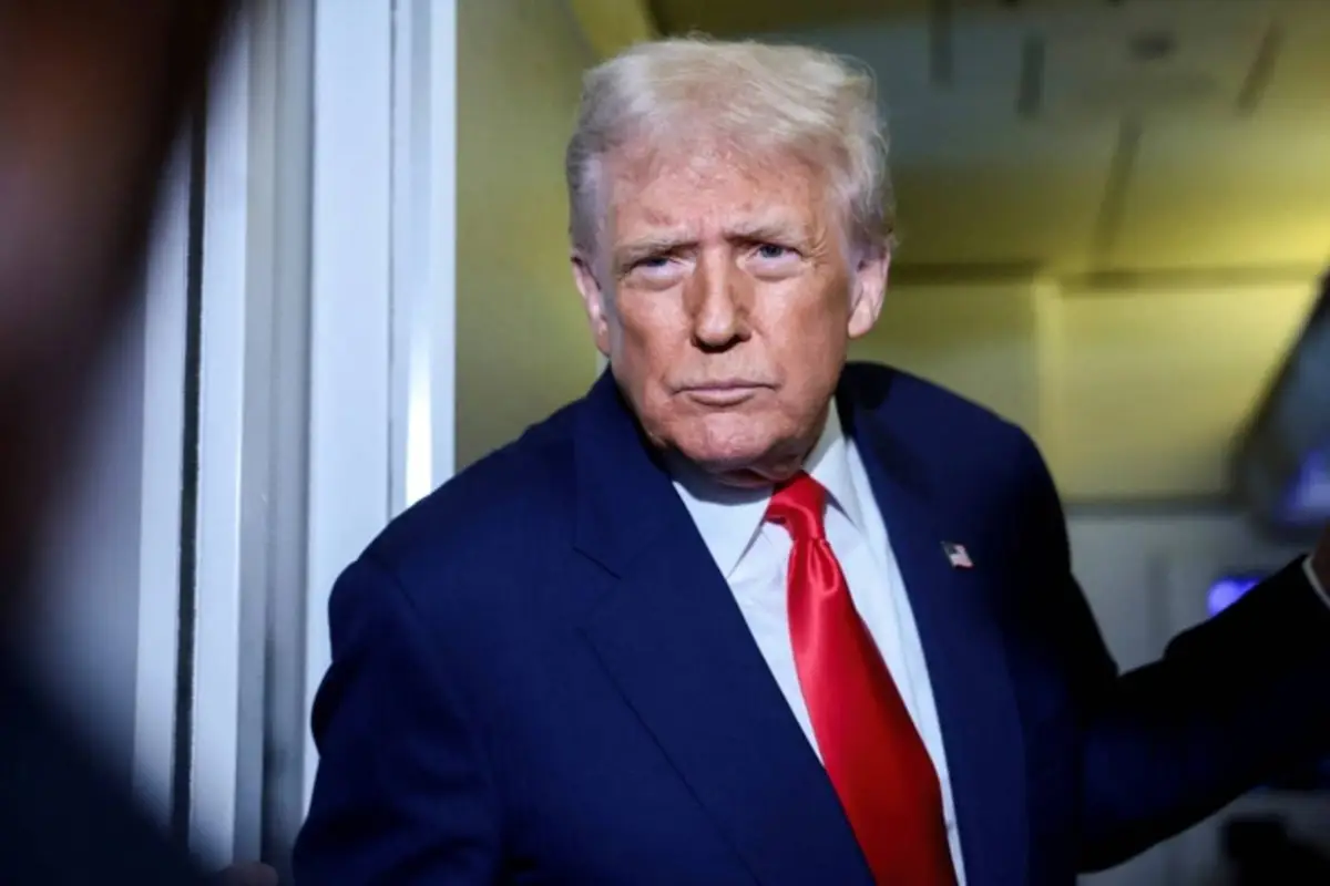 Chính phủ Mỹ tê liệt sang ngày thứ 30. Hơn 40 triệu người dân nguy cơ mất trợ cấp thực phẩm Chính phủ Mỹ tê liệt sang ngày thứ 30: Ông Trump kêu gọi Thượng viện “phá rào” quy tắc filibuster