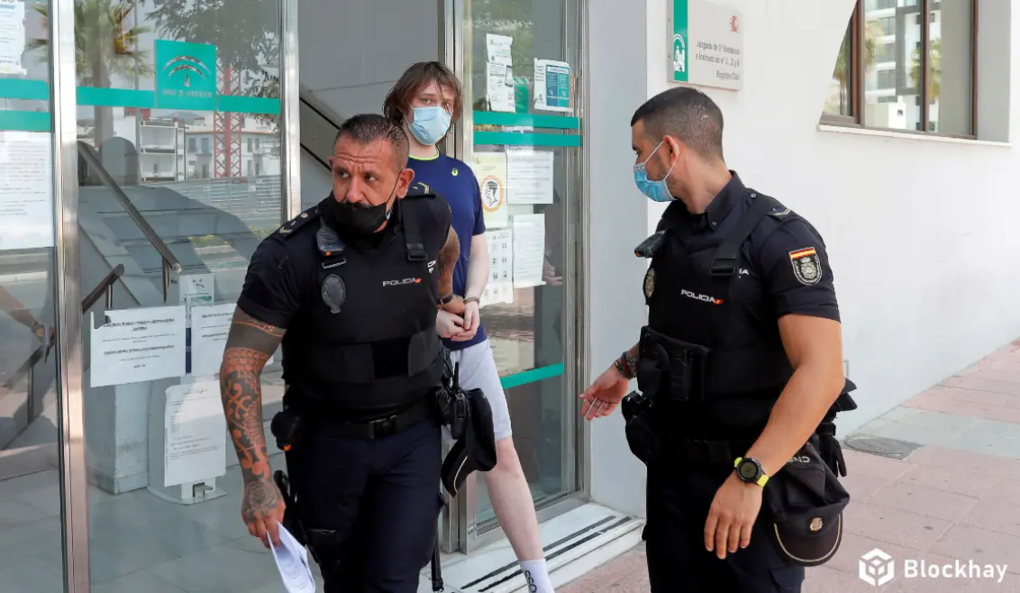 Canh-sat-Anh-bat-giu-hacker-lua-dao-bitcoin