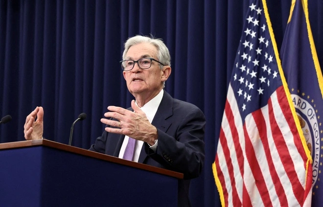 Chủ-tịch-Jerome-Powell-Fed-và-áp-lực-lãi-suất