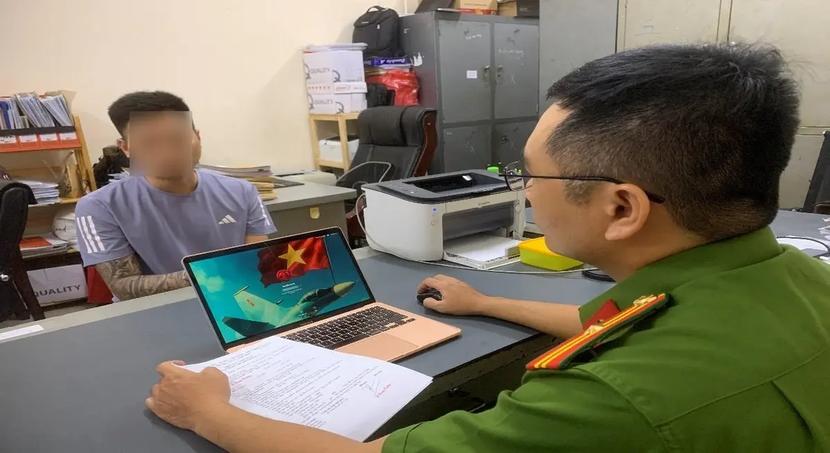 Matrix-chain-va-chieu-tro-hut-10-ngan-ty-dong