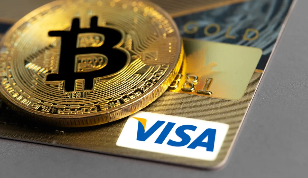 Chi tiêu qua thẻ crypto Visa tăng vọt 525% trong năm 2025