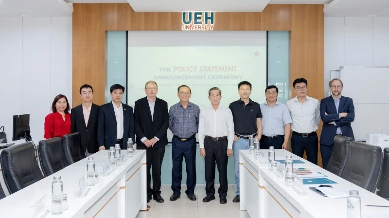 Danh-sách-các-lãnh-đạo-tham-gia-sự-kiện-tại-TP.HCM