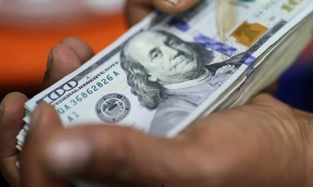 Lý do đồng USD rơi xuống mức thấp nhất 4 tháng