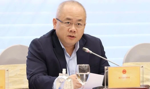 thao-tung-thi-truong-tien-ma-hoa-bi-phat-tien-blockhay