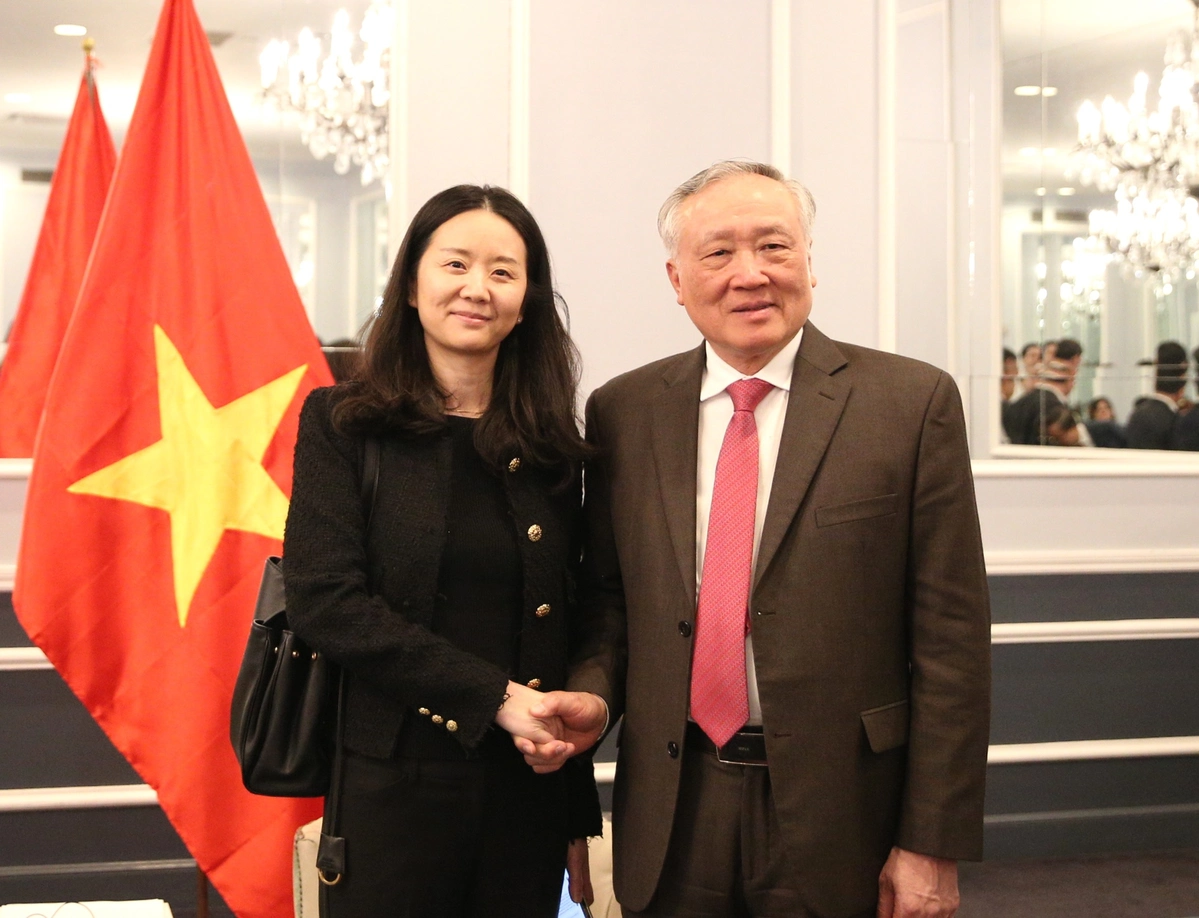 pho-thu-tuong-nguyen-hoa-binh-tiep-bo-truong-tai-chinh-california-blockhay